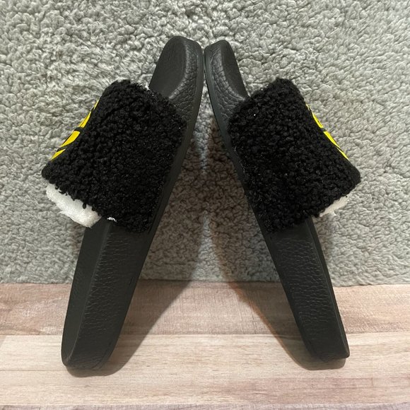 CTM Slides Sandals Big Kids Black Fuzzy Sz 4 Smiley SHIPS ASAP NEW IN BOX Summer - Picture 6 of 8